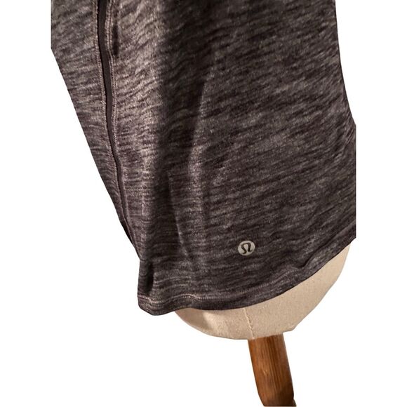 Lululemon active top long sleeve grey sz 8 /medium - Picture 6 of 7